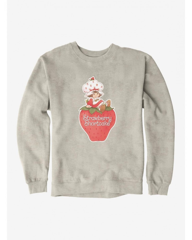 Strawberry Shortcake Berry Portrait Sweatshirt $10.63 Sweatshirts